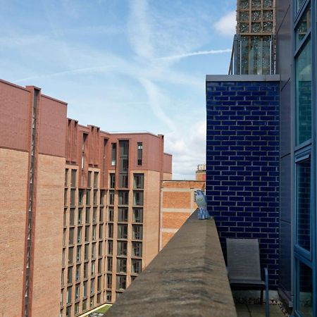 Sidemersey Livings- Convenient 1-Bedroom Flat With A View, Central Liverpool Kültér fotó