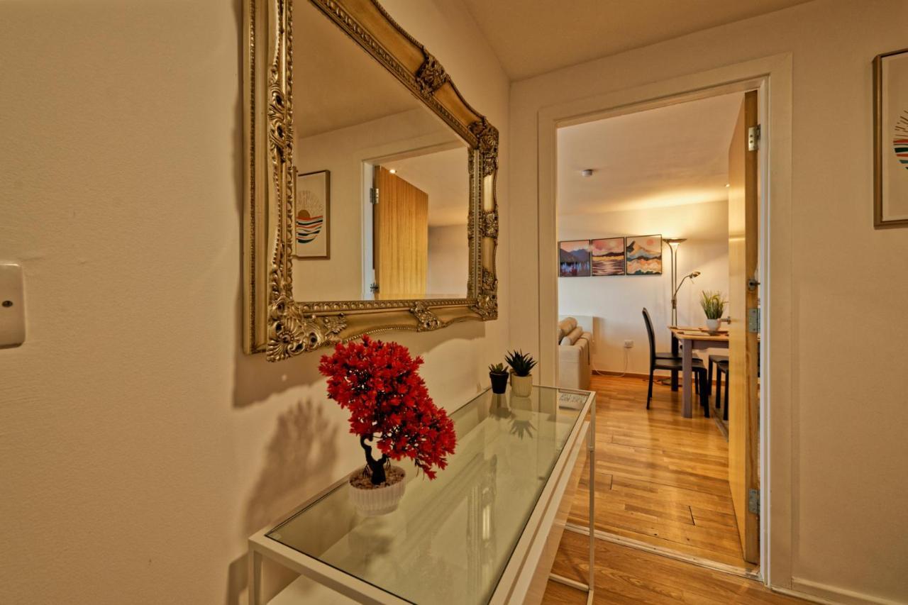 Sidemersey Livings- Convenient 1-Bedroom Flat With A View, Central Liverpool Kültér fotó