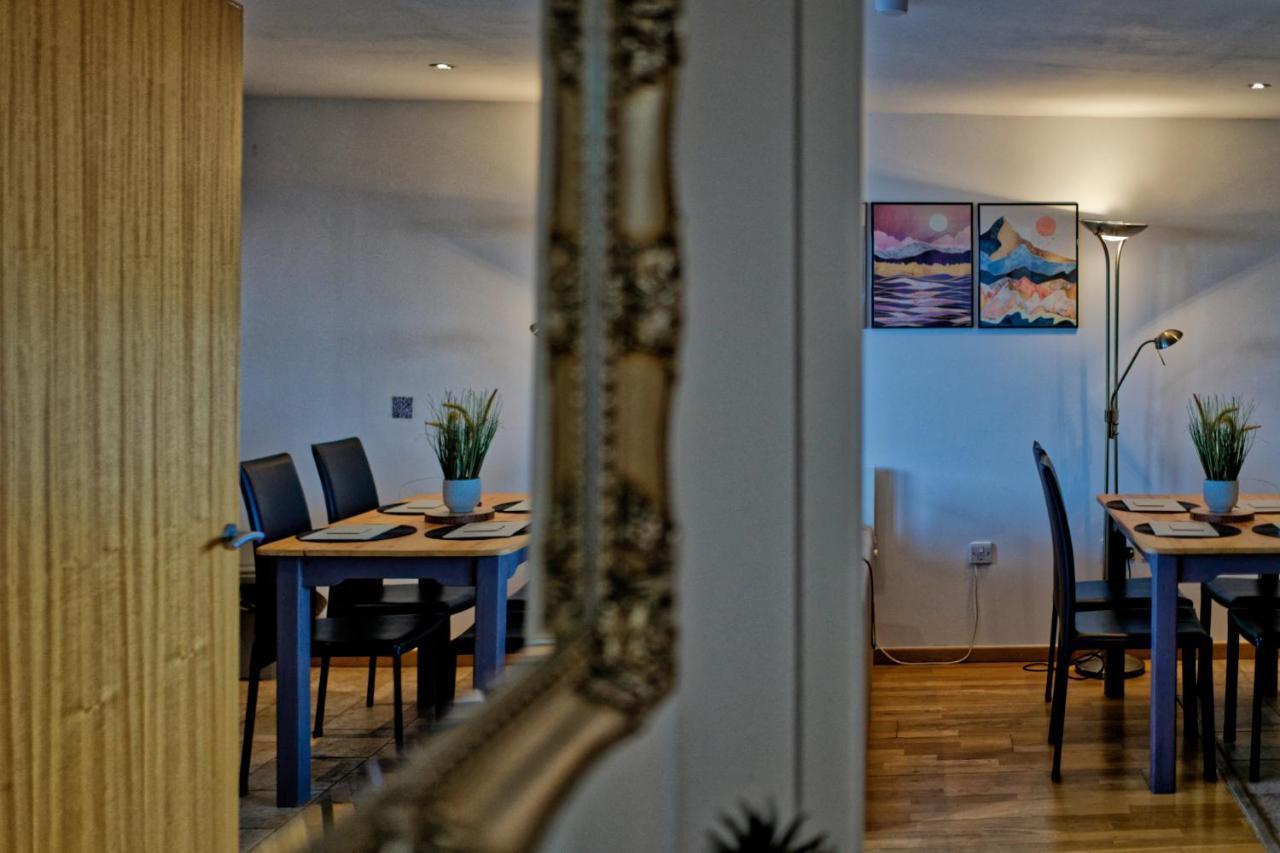 Sidemersey Livings- Convenient 1-Bedroom Flat With A View, Central Liverpool Kültér fotó